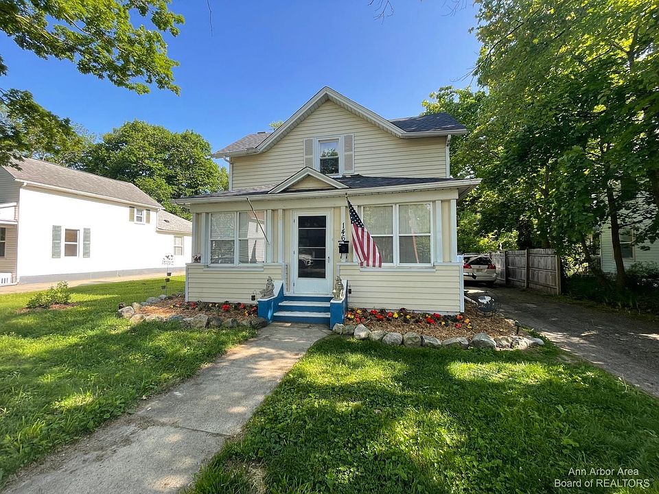 146 E Summit St, Chelsea, MI 48118 Zillow