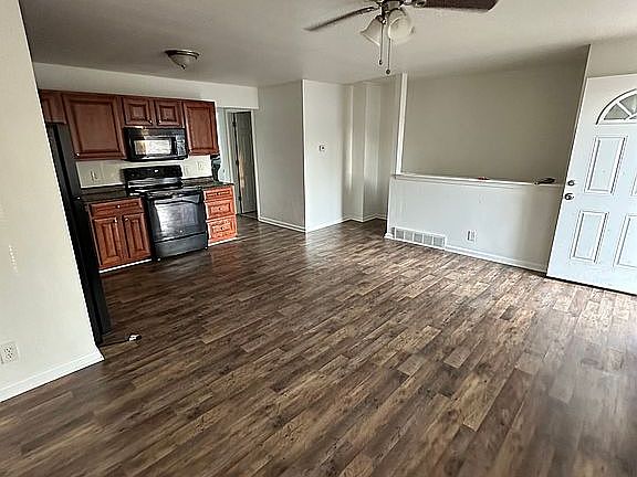 5th image of 9760 Arv Ellen Dr #5