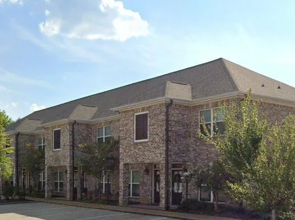 110 Guest Dr, Starkville, MS 39759