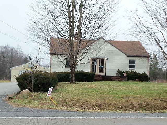 2nd image of 17162 Reynolds Rd