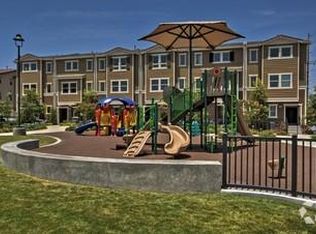 7257 N Cherry Ln #7257, Van Nuys, CA 91405