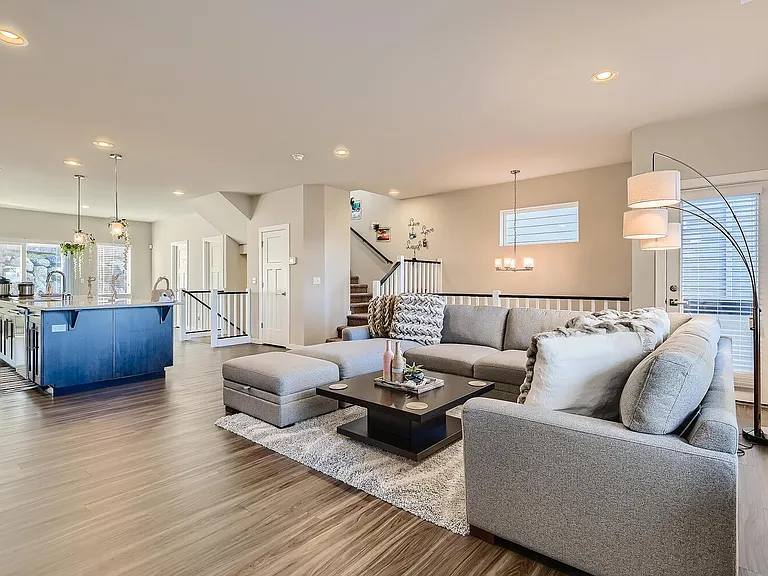22531 42nd Dr SE — Photo 3