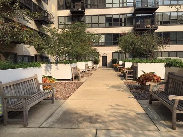 130 S Canal St #804 — Photo 22