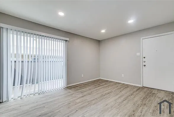 1207 Westridge Ave #102 — Photo 5