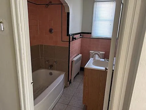 315 W 11th St #315B — Photo 2