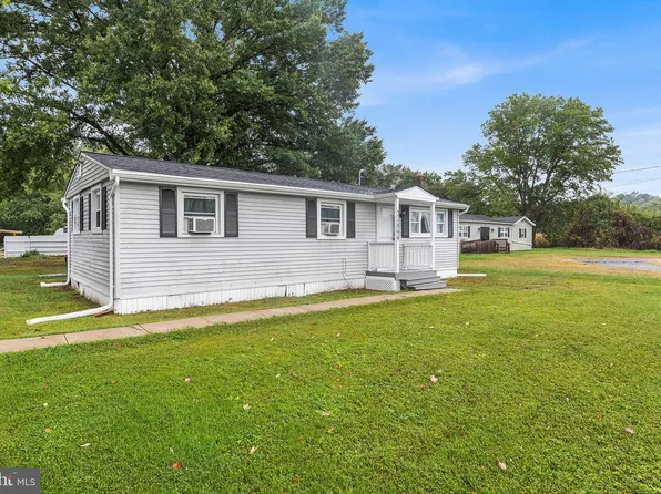 21899 Lovers Ln, Rock Hall, MD 21661