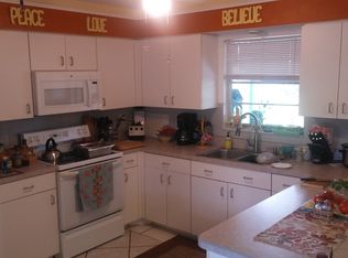 2012 NE 14th Ter, Cape Coral, FL 33909