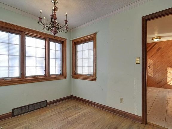4th image of 607 Glen Park Dr