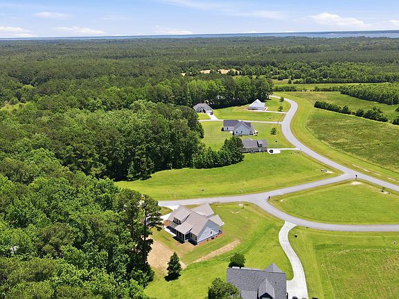 5th image of 75 Whitetail Lane