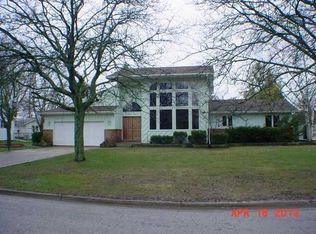 4484 W Park Dr, Bay City, MI 48706