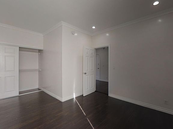 5th image of 5522 Sierra Vista Ave APT 1