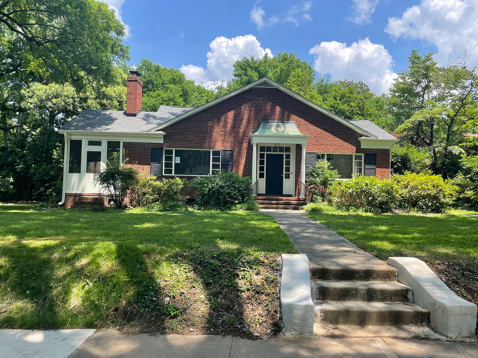 3 bed, 1905 sqft, $5,000 — Photo 1