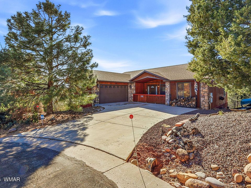 1st image of 2310 Evergreen Ln