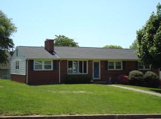 241 Parkwood Ave, Salem, VA 24153