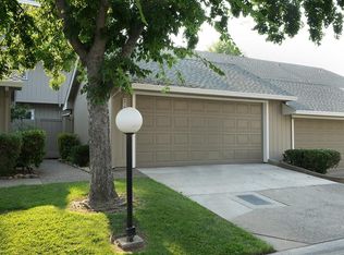 8010 Briar Ridge Ln, Citrus Heights, CA 95610