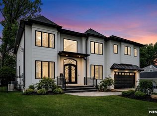 495 Wilson Ave, Paramus, NJ 07652