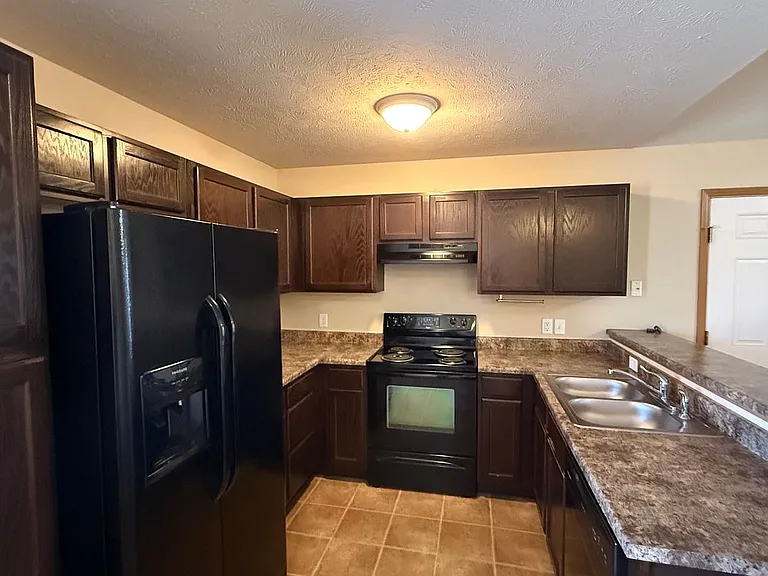 1152 S Canton Ave — Photo 11