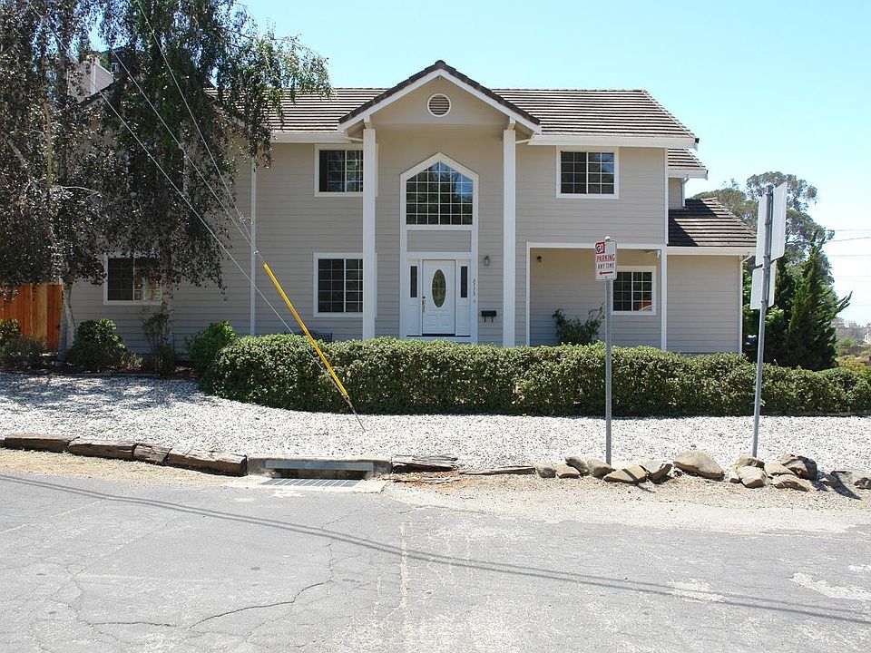 1st image of 2773 Tribune Ave