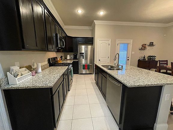 5th image of 116 Copperfield Ct