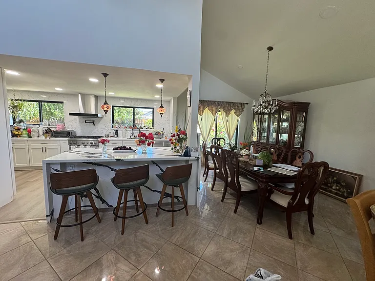 278 Nottingham Ln — Photo 15