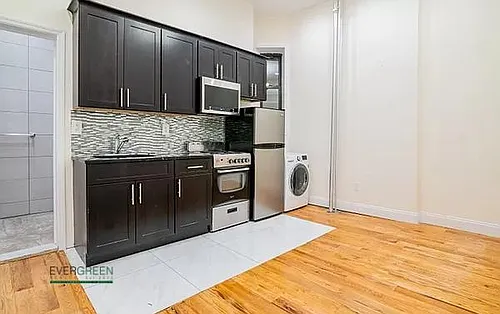 24 Rogers Ave #1E Photo 1
