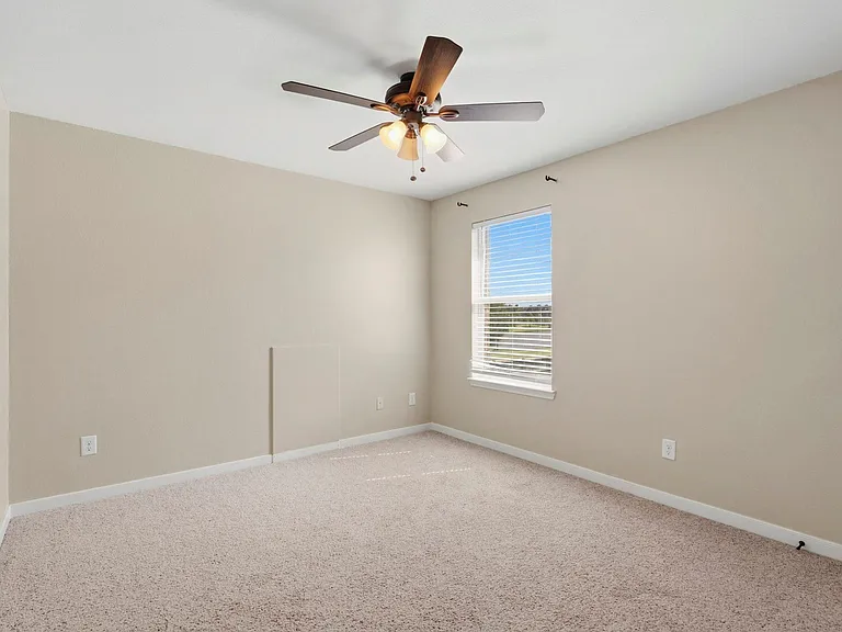 25907 Foxrun Vista Dr — Photo 34