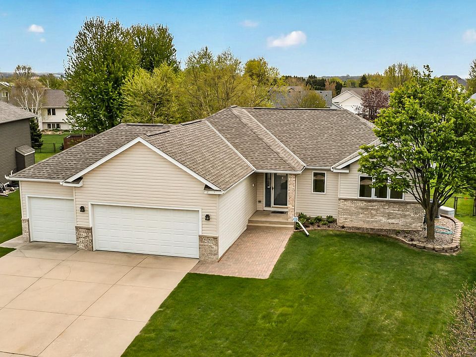 1st image of 2567 Boulder Ridge Dr NW