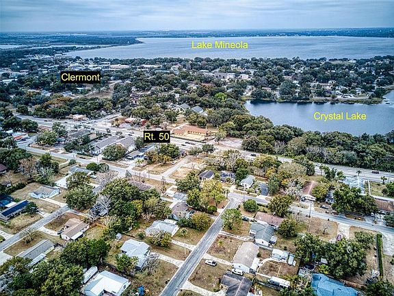 5th image of 288 Seminole St