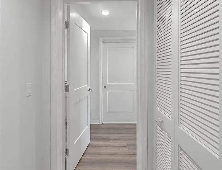 501 W Foothill Blvd #203 — Photo 10