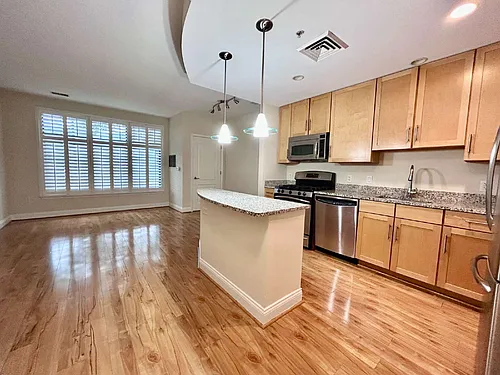 525 N Fayette St #117 Photo 1