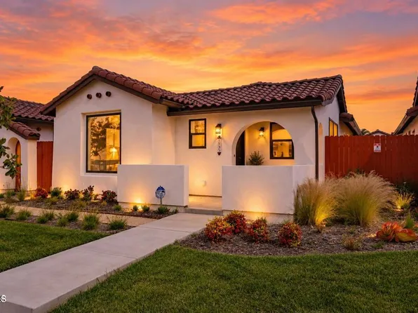 1135 W 2nd St, Oxnard, CA 93030