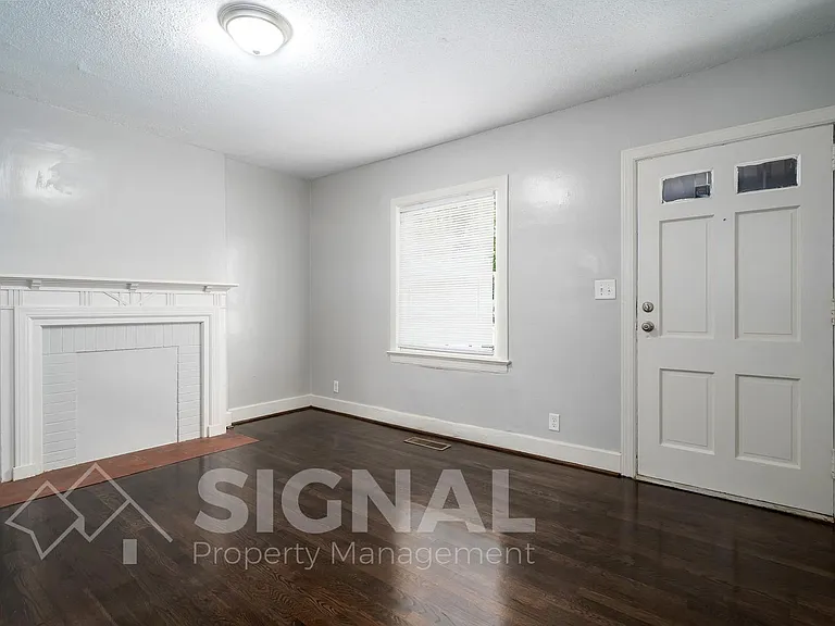 4724 Terrace S #M — Photo 8