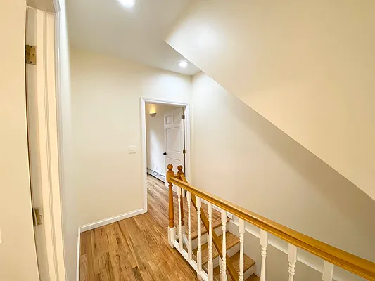 Rented by Compass | media 25