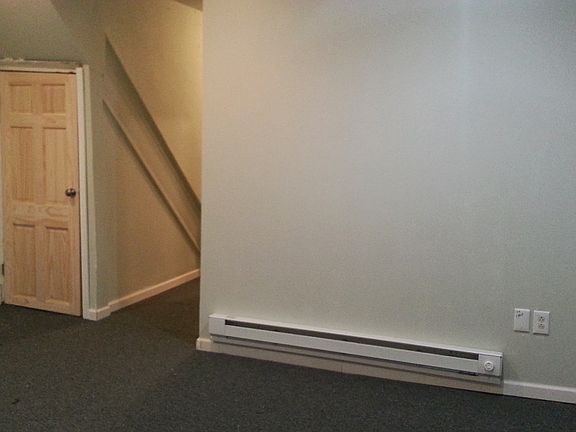 1st Floor Living room 