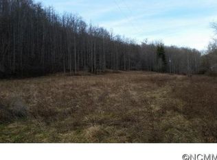 383 Flat Creek Rd, Fairview, NC 28730