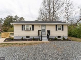 152 Greenbank Rd, Fredericksburg, VA 22406