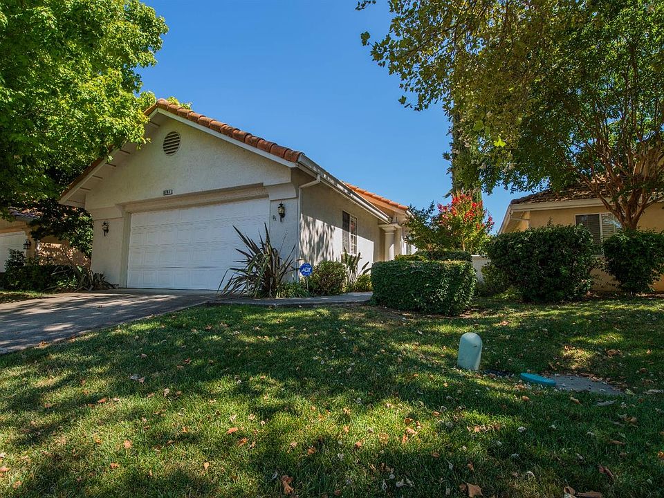 1st image of 8165 Arroyo Vista Dr