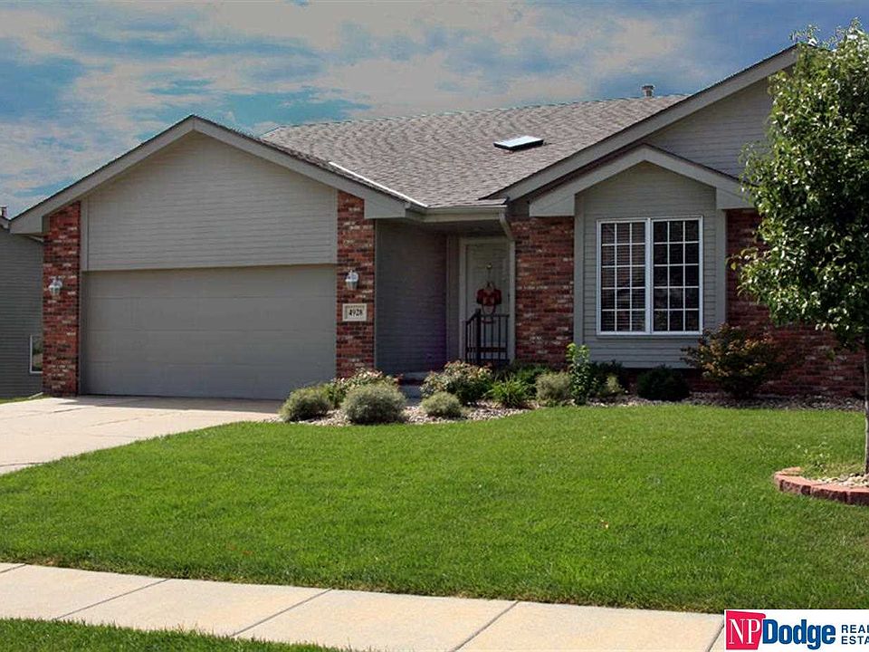 1st image of 4928 N 134th St