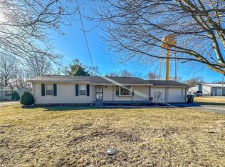 391 E Lockhart St, Niantic, IL 62551
