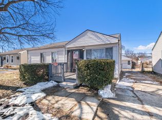 25111 Hayes Rd, Warren, MI 48089