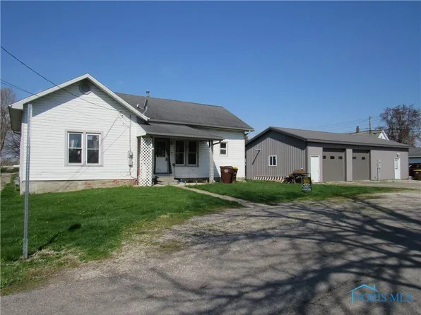 104 S Summit St, Edon, OH 43518