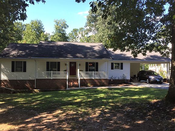 3rd image of 96 Old Crow Cir