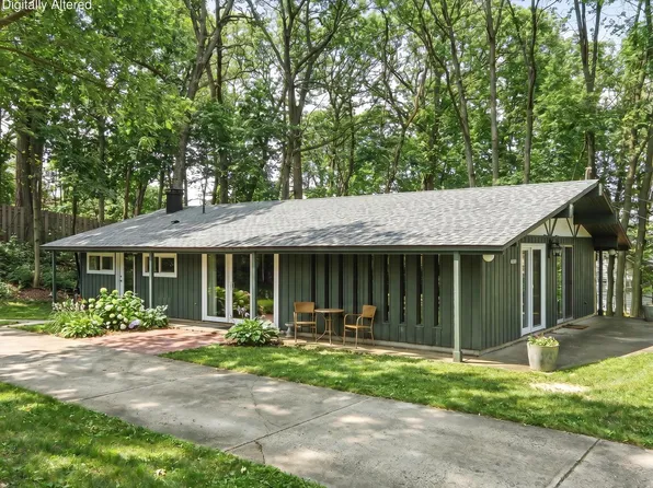 N1801 Birch DRIVE, Lake Geneva, WI 53147