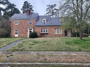 1830 Sherwood Rd, Petersburg, VA 23805