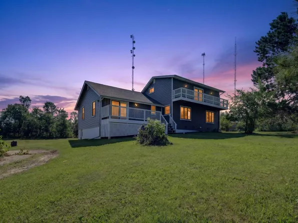 1030 Augusta Dr NE, Bemidji, MN 56601