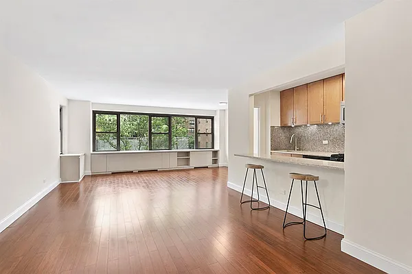 Rented by Citi Habitats | media 6
