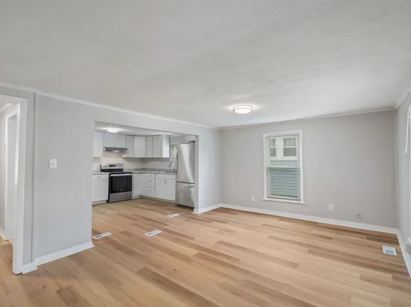 2325 Cedar Ln, Knoxville, TN 37918