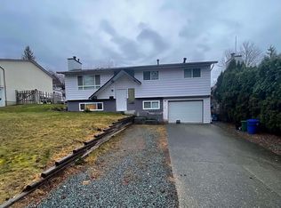 7902 Heron St, Mission, BC V2V 6A1