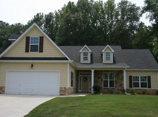 154 Clairidge Cir, Hiram, GA 30141