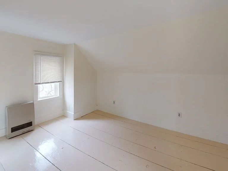 3 Mace Hill Rd #1 — Photo 4